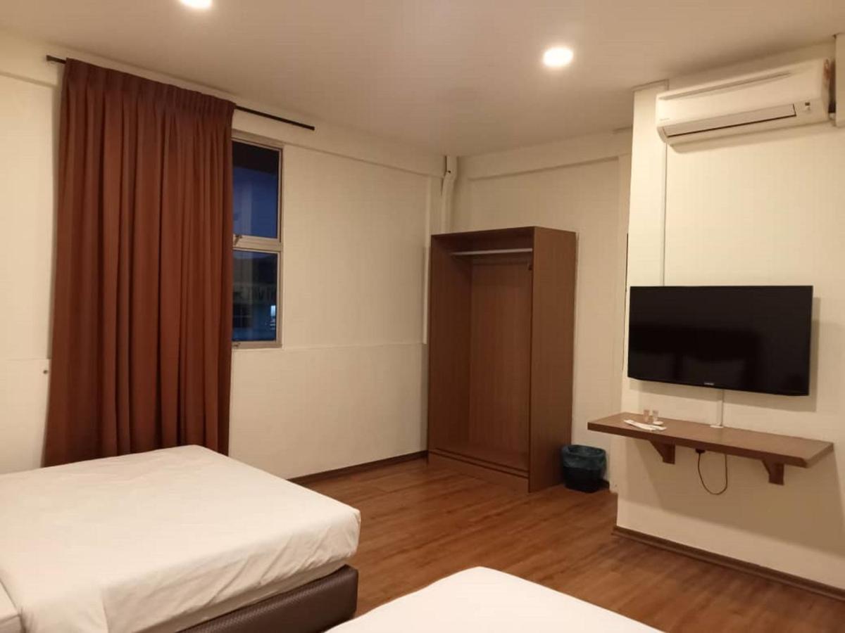 I Harmony Hotel Джохор Бахру Екстериор снимка